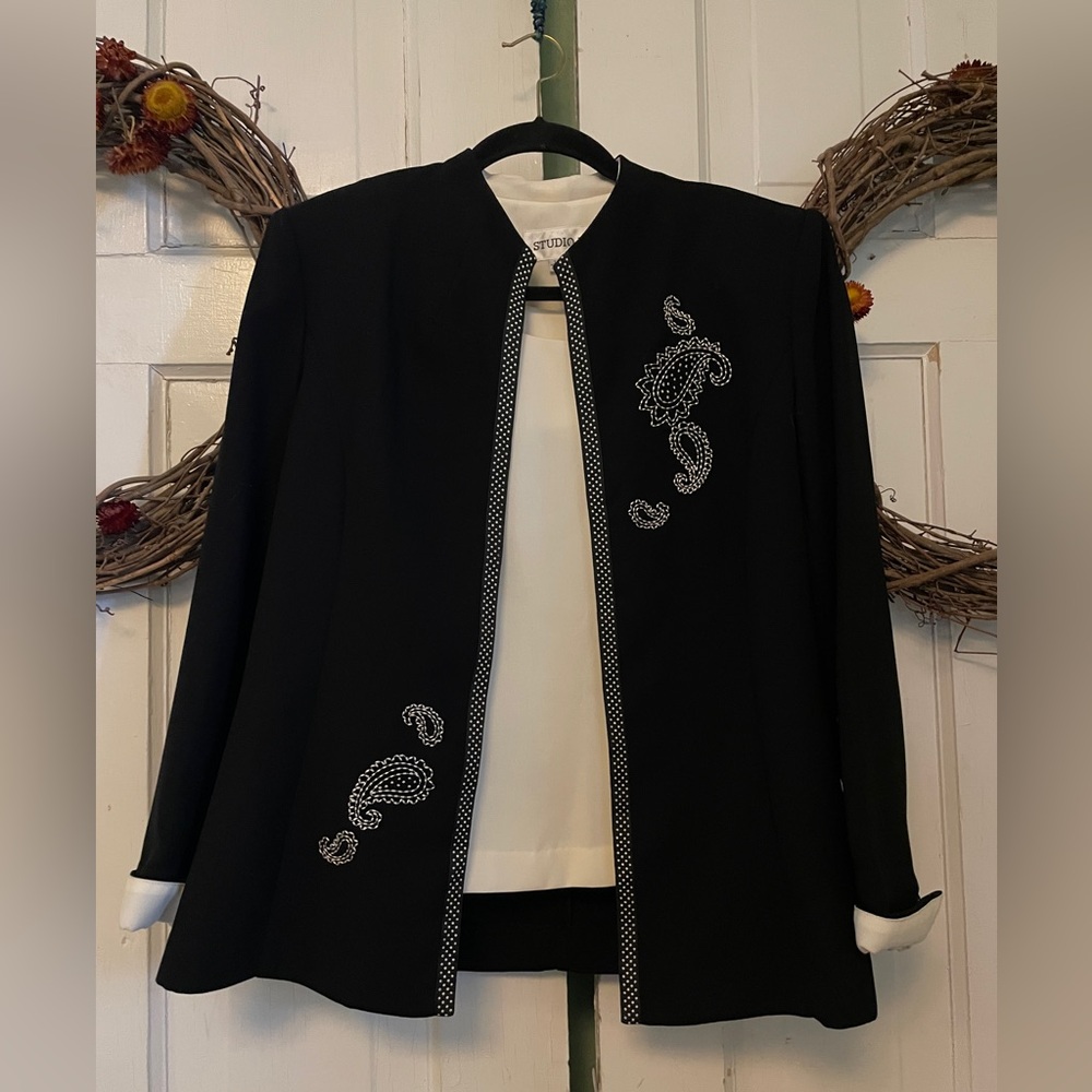 Studio One Navy Jacket and Shell Women's Size 14